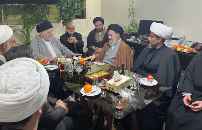 بازدید آیت الله موسوی خوئینی از فجرنا